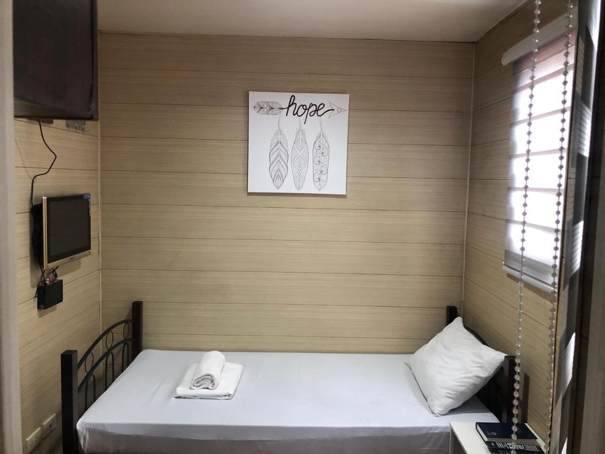 Maine City Residences Leveriza Pasay Zewnętrze zdjęcie